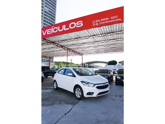 CHEVROLET ONIX 1.4 MPFI LT 8V FLEX 4P MANUAL CHEVROLET ONIX 1.4 MPFI LT 8V FLEX 4P MANUAL